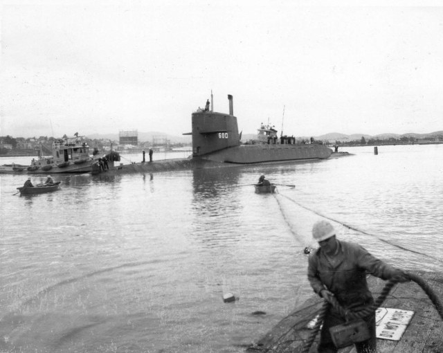 Theodore Roosevelt (SSBN-600) 15 1961.jpg